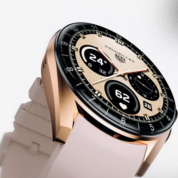 Connected Calibre E5 40 mm en acier inoxydable PVD rose